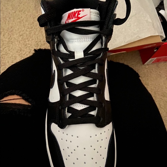 Panda Dunks - Picture 4 of 11